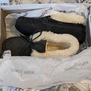 NWT Gray Minnetonka Bootie